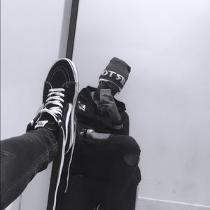 Meet your Posher, Malyk